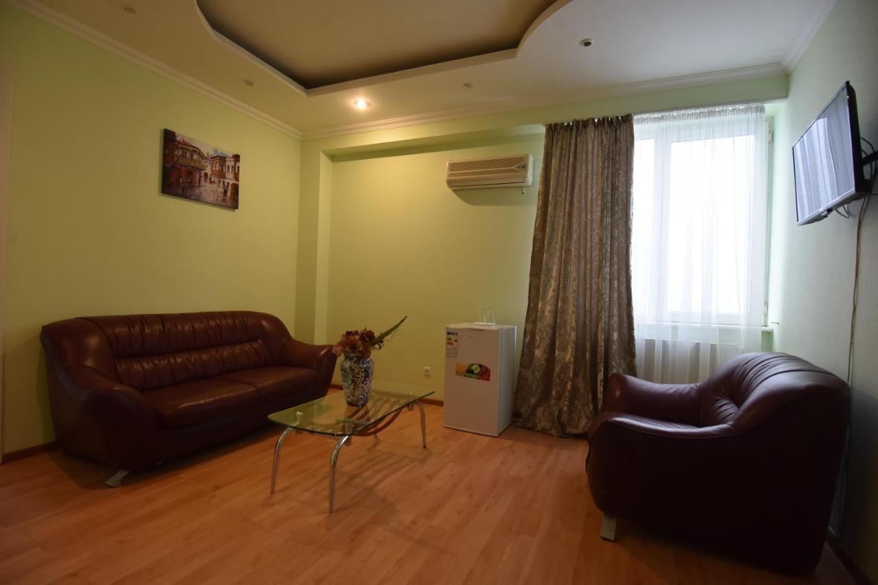 Hotel Vake Palace Tbilisi Exteriör bild